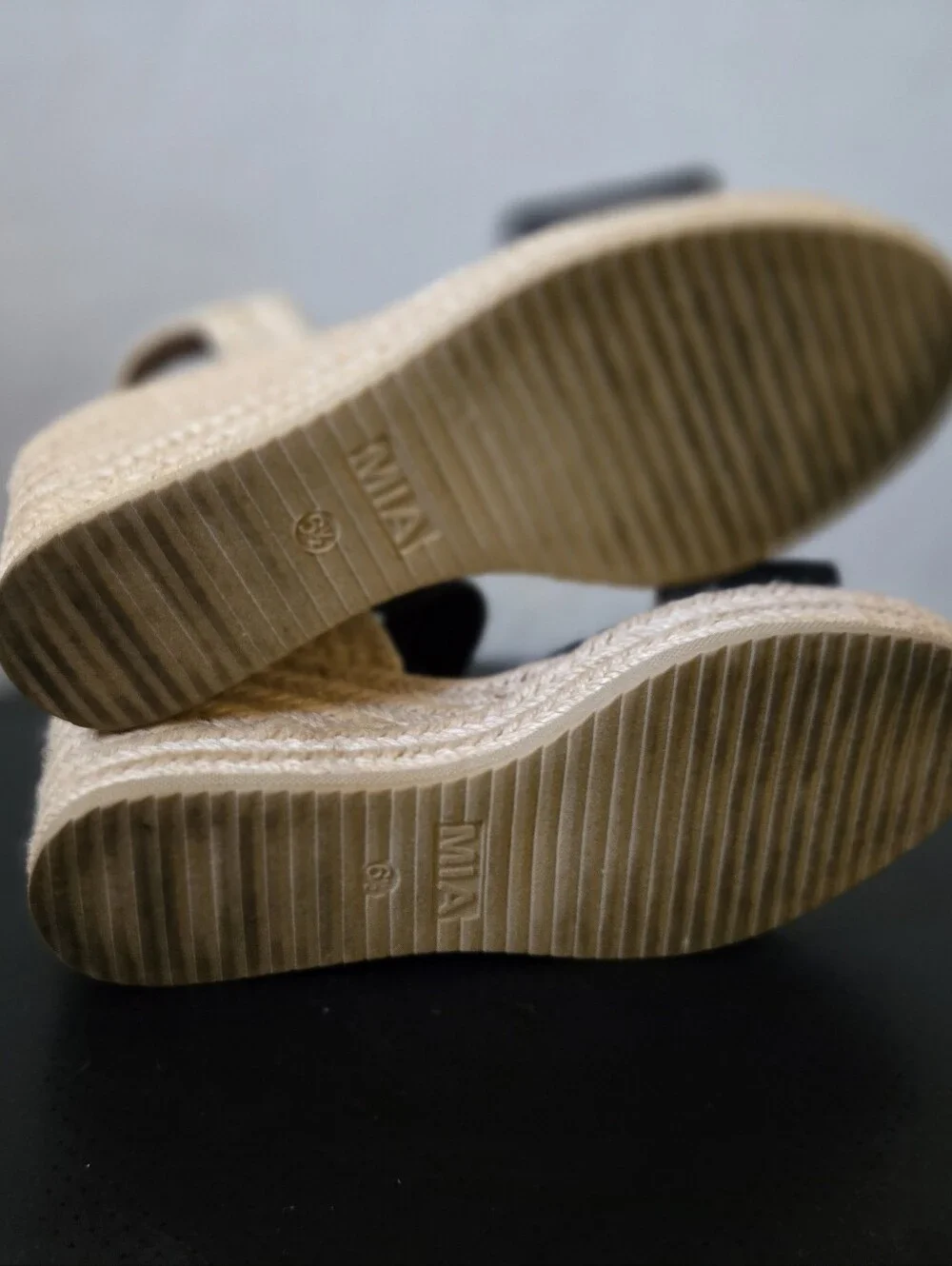 Size 6.5 Mia platform espadrilles